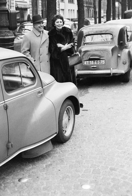 Sophia Loren And Carlo Ponti wood print