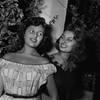 Sophia Loren Longsleeve T-shirt #2102010