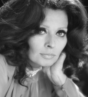 Sophia Loren Longsleeve T-shirt #2112137