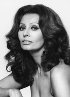 Sophia Loren Longsleeve T-shirt #2587391