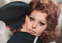 Sophia Loren Longsleeve T-shirt #2668787