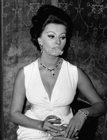 Sophia Loren Sweatshirt #2668795