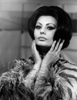 Sophia Loren tote bag #G910952