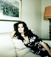 Sophia Loren Longsleeve T-shirt #2668947