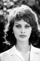 Sophia Loren t-shirt #2669088