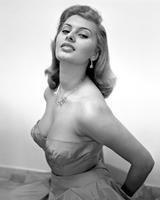 Sophia Loren Longsleeve T-shirt #2669198