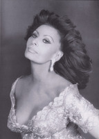 Sophia Loren Sweatshirt #2669298