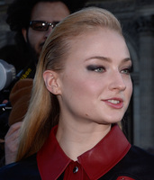 Sophie Turner Longsleeve T-shirt #3316425
