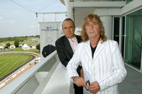 Status Quo Tank Top #2546089