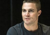 Stephen Amell Sweatshirt #2824899