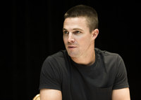 Stephen Amell Longsleeve T-shirt #2824900