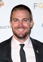 Stephen Amell Sweatshirt #3758319