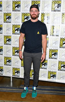 Stephen Amell t-shirt #3808772