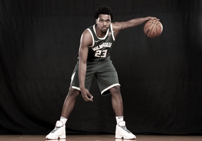 Sterling Brown Poster 3379159
