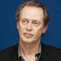 Steve Buscemi Sweatshirt #2310810