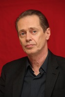 Steve Buscemi Sweatshirt #2446699