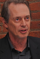 Steve Buscemi Sweatshirt #2493802