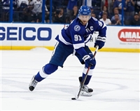 Steven Stamkos Longsleeve T-shirt #3528540