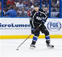 Steven Stamkos Longsleeve T-shirt #3528570