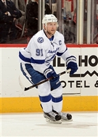 Steven Stamkos Longsleeve T-shirt #3528572