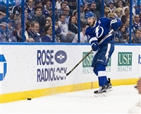 Steven Stamkos Longsleeve T-shirt #3528590