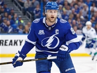 Steven Stamkos Longsleeve T-shirt #3528634