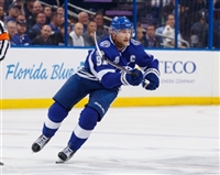 Steven Stamkos Longsleeve T-shirt #3528636
