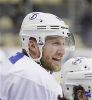 Steven Stamkos Longsleeve T-shirt #3528637