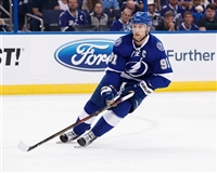 Steven Stamkos Longsleeve T-shirt #3528654