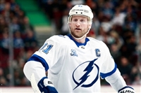 Steven Stamkos Longsleeve T-shirt #3528676