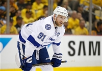 Steven Stamkos Longsleeve T-shirt #3528690