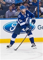 Steven Stamkos Longsleeve T-shirt #3528693