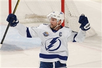 Steven Stamkos tote bag #G1770939