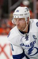 Steven Stamkos Longsleeve T-shirt #3960395