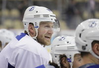 Steven Stamkos Longsleeve T-shirt #3960401