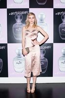 Suki Waterhouse mug #G1292463
