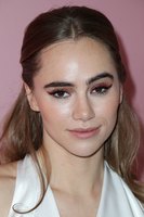 Suki Waterhouse Sweatshirt #3868579