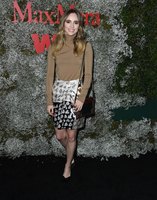 Suki Waterhouse Longsleeve T-shirt #3868585