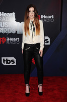 Sydney Sierota longsleeve t-shirt #3161186