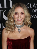 Sydney Sweeney magic mug #G2478267