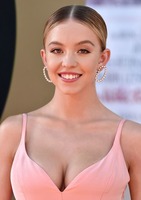 Sydney Sweeney tote bag #G2499376