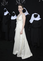 Taissa Farmiga t-shirt #3752312