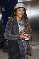 Tamar Braxton Longsleeve T-shirt #2820973