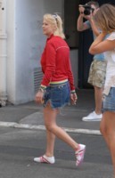 Tara Reid Longsleeve T-shirt #1441889