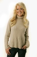 Tara Reid Sweatshirt #2073848