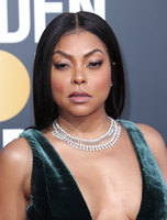 Taraji P. Henson Longsleeve T-shirt #3754116