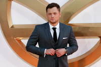Taron Egerton Longsleeve T-shirt #2766911