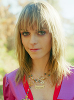 Taryn Manning longsleeve t-shirt #2122270