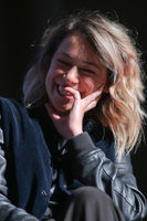 Tatiana Maslany longsleeve t-shirt #3160440