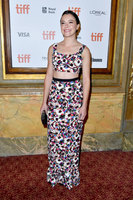 Tatiana Maslany Sweatshirt #3753121